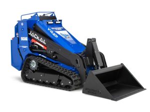 Bluebird Turf Jackal V-Rap Stand On Mini Skid - SJ1125W40-25KBD-BB
